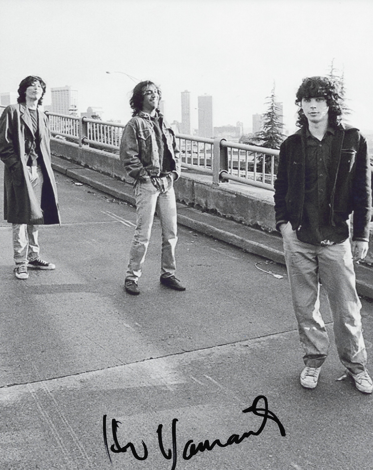 アート・デザイン・音楽 Chris Johanson / Sun Power アート・デザイン・音楽 Chris Johanson / Sun Power Chris