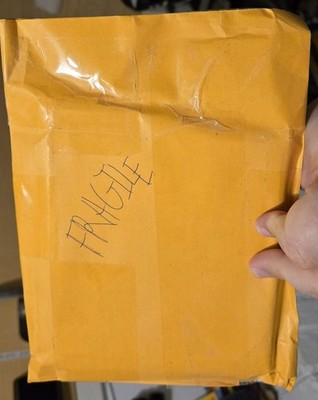 Foto dell'oggetto di un acquirente verificato
