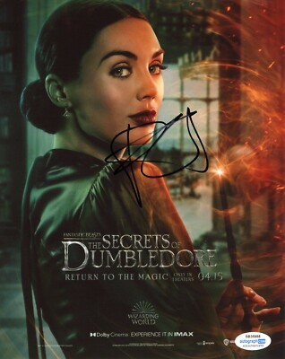 Poppy Corby-Tuech Fantastic Beasts Autographed Signed 8x10 Photo ACOA