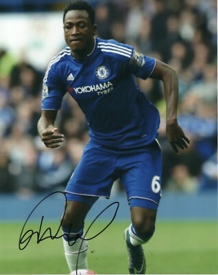 BABA RAHMAN - Signed 10x8 Photograph - FOOTBALL - CHELSEA