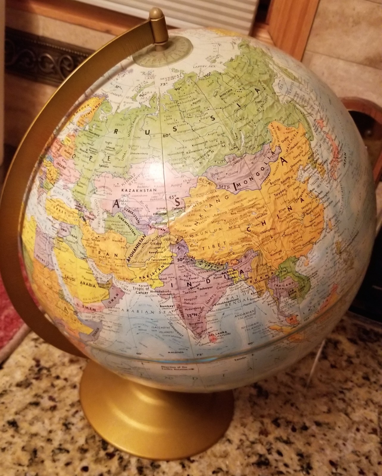 Vintage Globe Globemaster 12