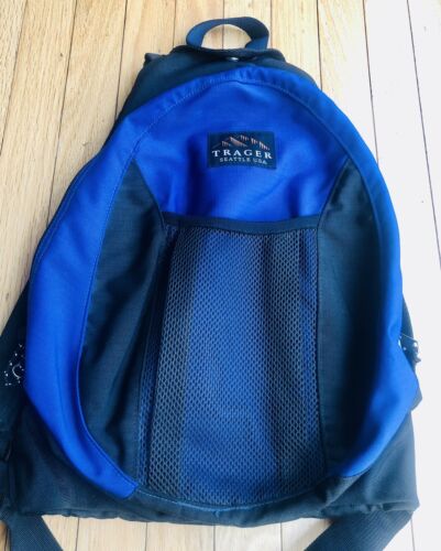 Trager Seatle USA Hiking Backpack Blue and Black Leather Insid...