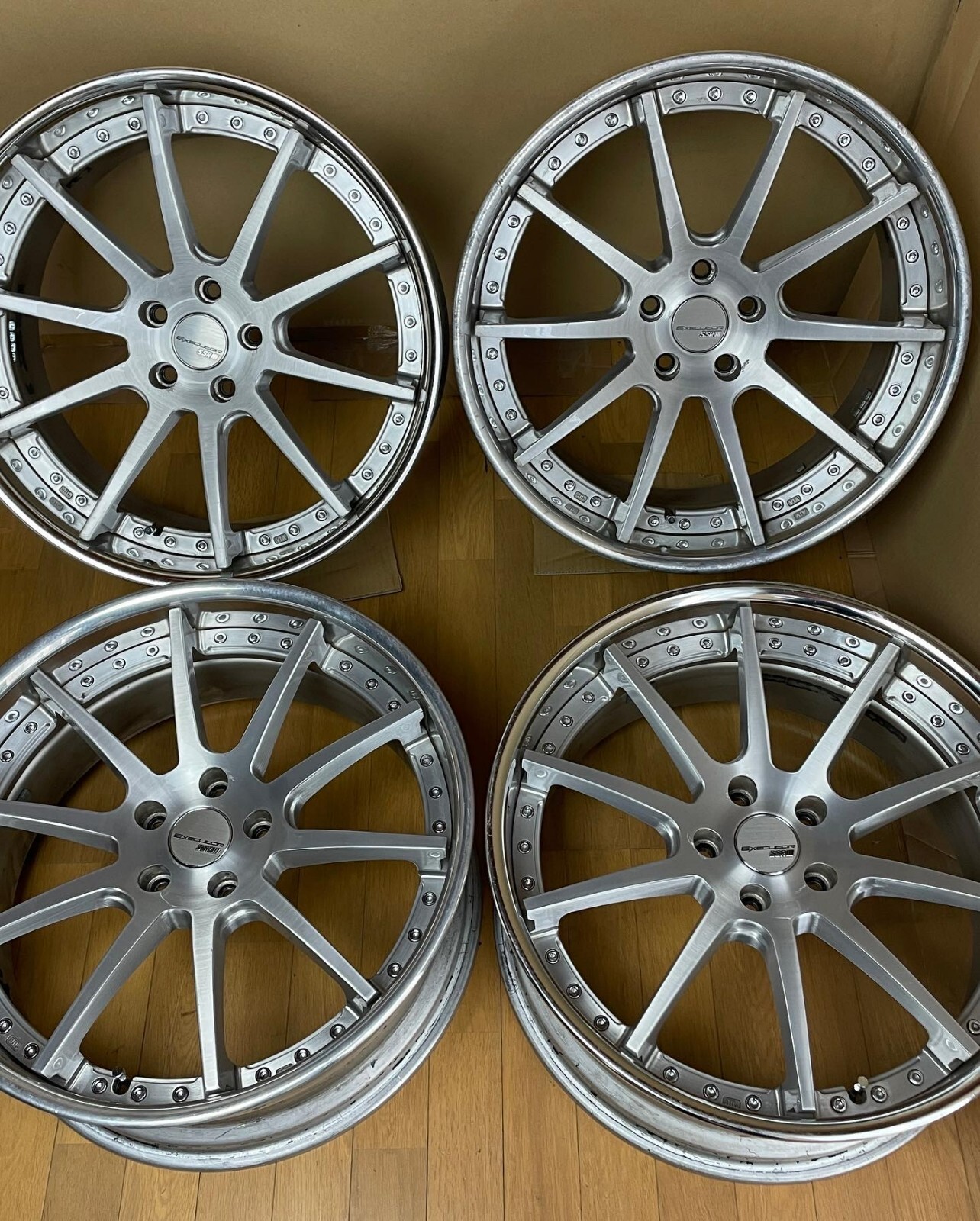 SSR エグゼキュータ 19インチ