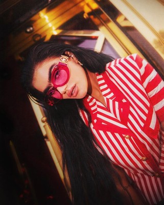 Pre-owned Versace Ve4426bu-5334-5-54 Pink Sunglasses