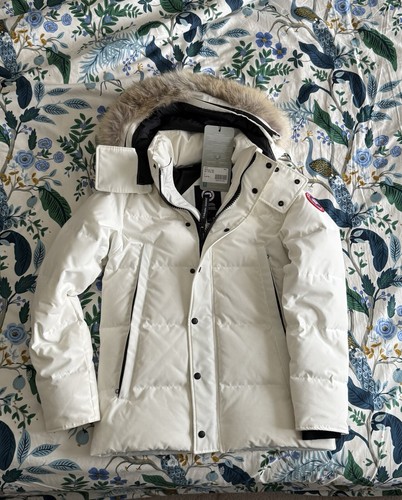 カナダグース　3808M Canada Goose Men's Wyndham Parka | $1,550.00 | Saint Bernard