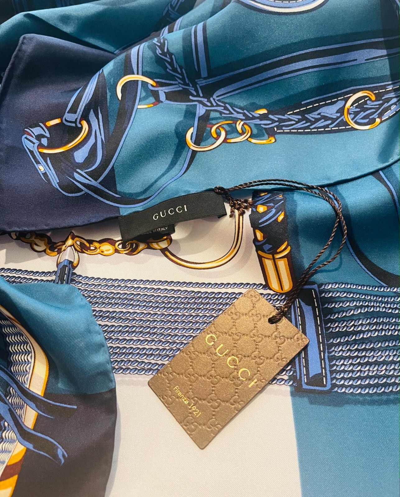 Pre-owned Gucci Silk Wrap Equestrian Horsebit Blue White Unisex Scarf With  Gift Box In Multicolor