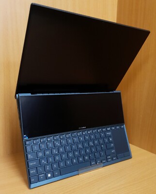 ASUS Zenbook Duo 14'' Laptop UX482 Dual Touchscreen i7 512GB SSD 16GB RAM & Pen
