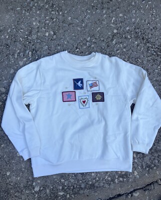 Vintage 90 s Classic Elements embroidered American Crewneck Sweater
