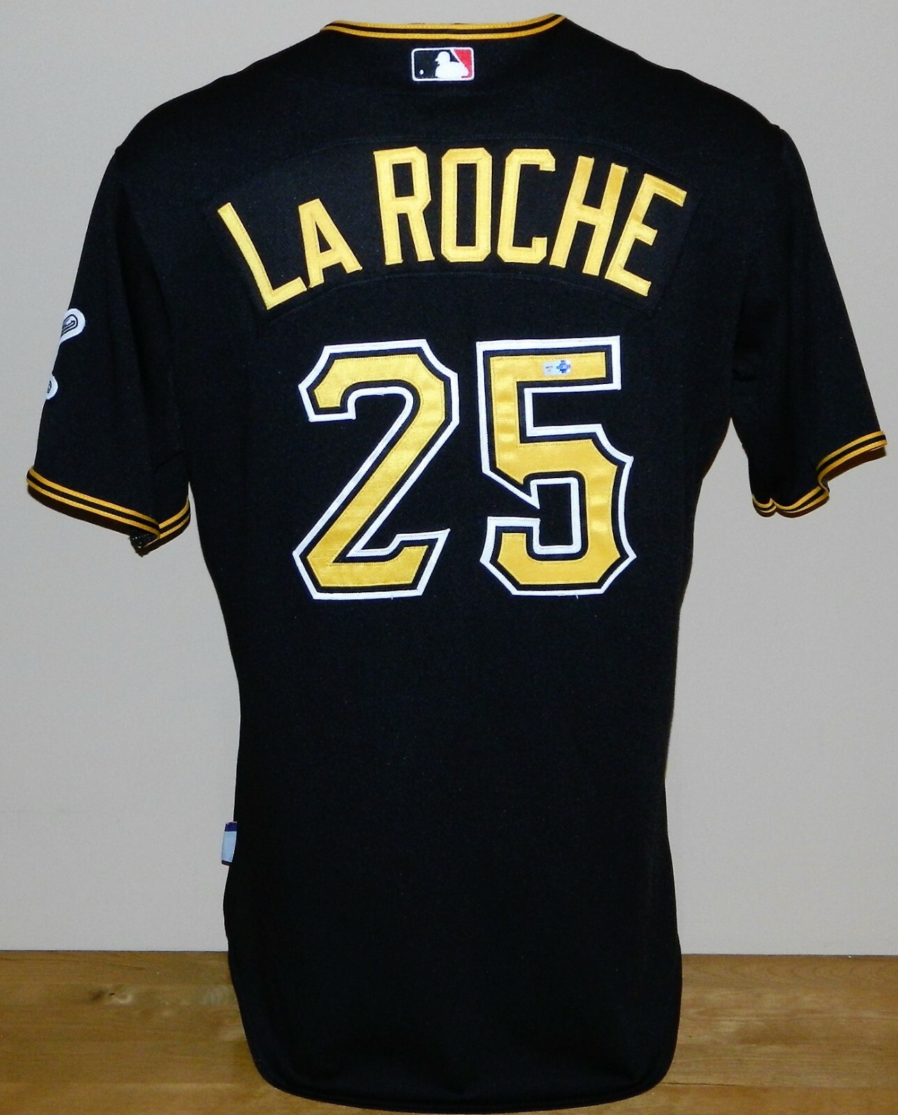 2009 Adam LaRoche Game Worn Pittsburgh Pirates ALT Jersey #25 - Majestic