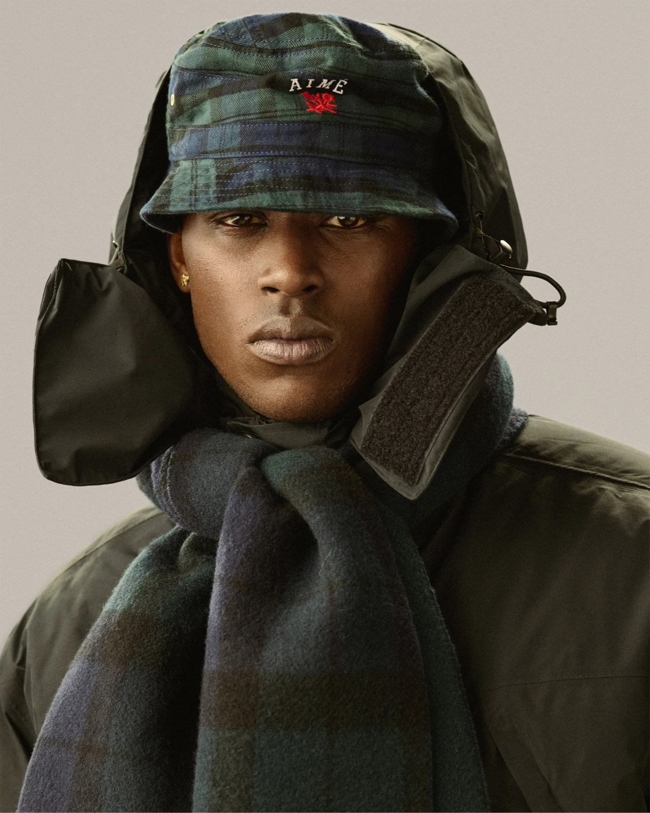 AIME LEON DORE 黒Brushed Crest Bucket Hat AIME LEON DORE 黒Brushed Crest Bucket Hat - メルカリ