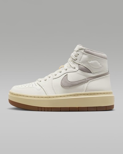 入手困難!Sale!! Women's Air Jordan 1 Elevate High sneakers Air Jordan 1 Elevate High Heel White Sail Dessert Women's 11
