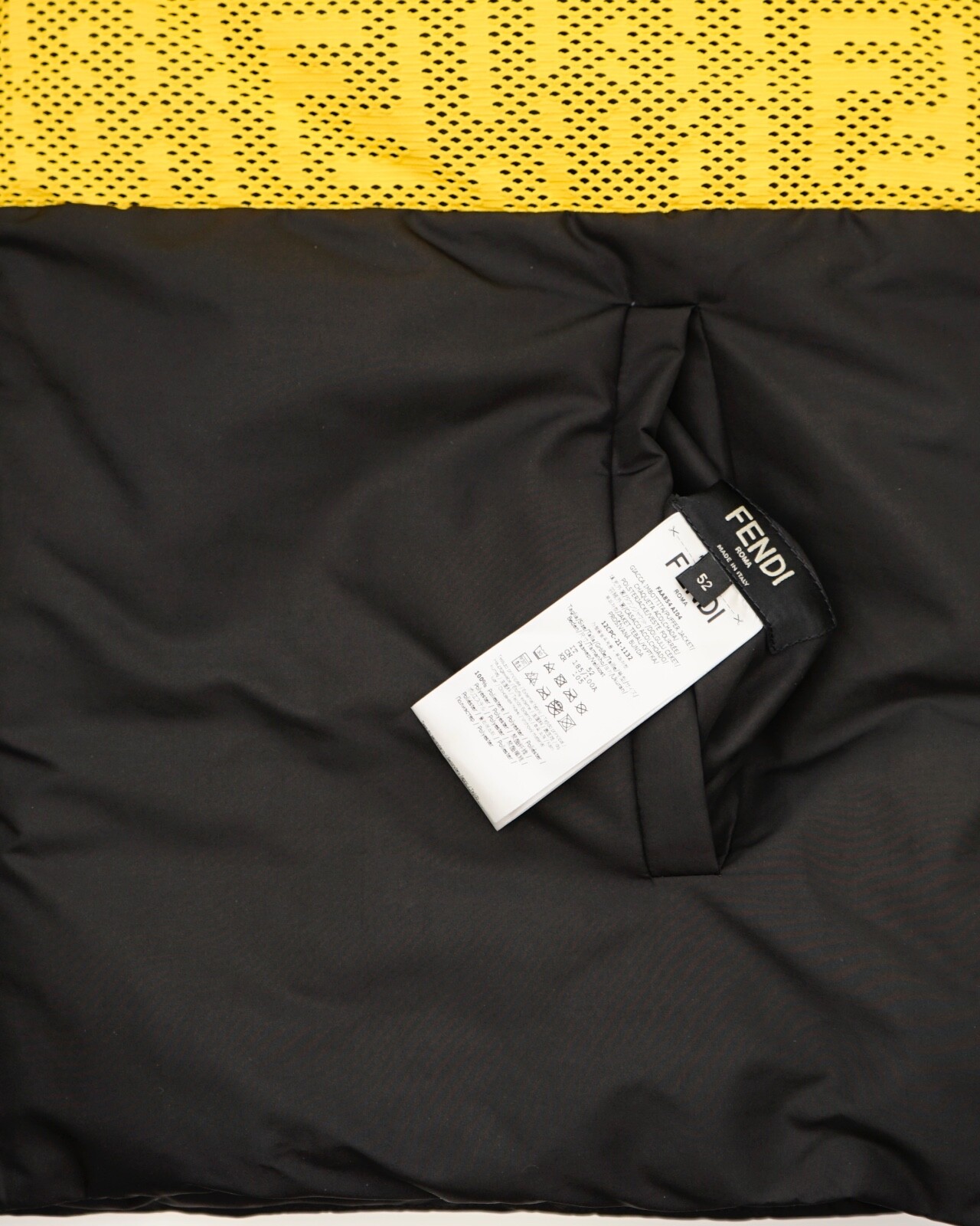 Pre-owned Fendi Puffer Jacket Reversible Ff Logo X-large Size 52 In Black