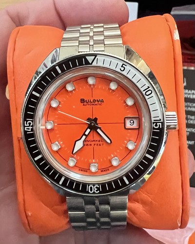 bulova oceanographer arancione