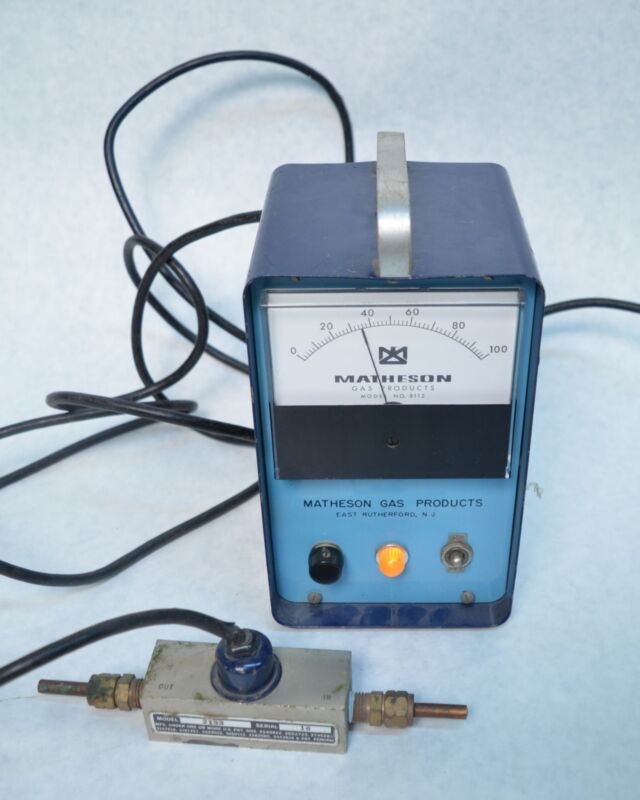 Matheson Model 1133 Gas Regulator Mass Flowmeter Recorder 2133