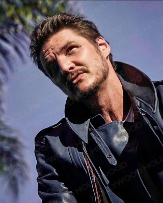 Pedro Pascal 8x10 Photo WM