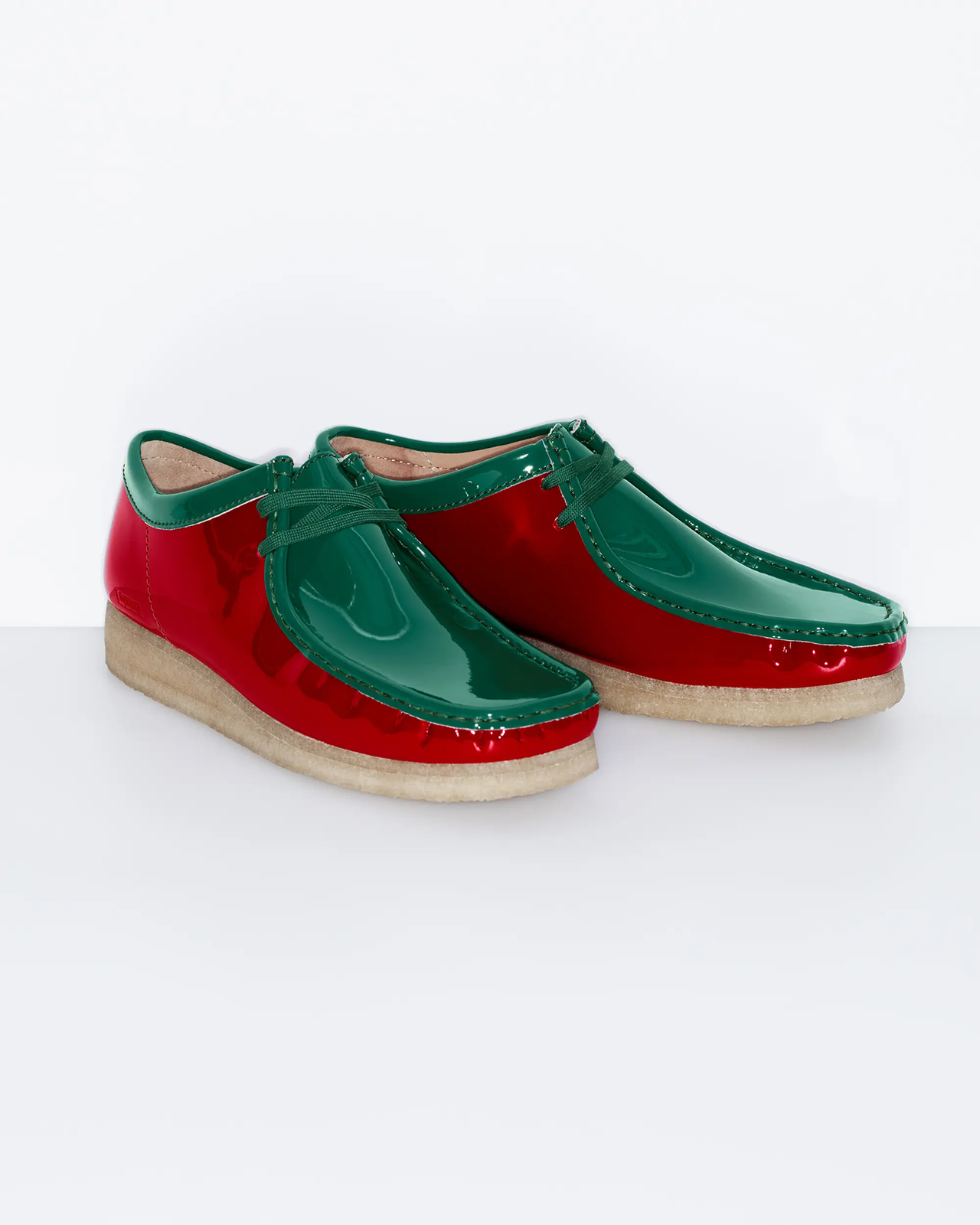 Pre-owned Clarks Sup-cl-24ss-gr Supreme  Patent Leather Wallabee Multicolor In Green