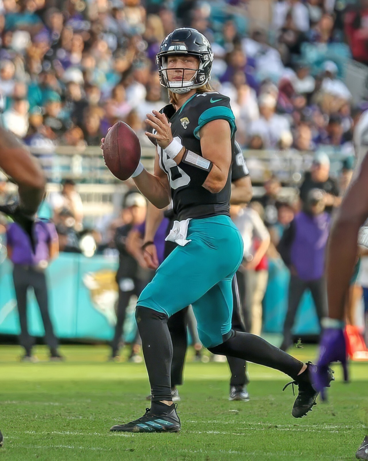 NFL Jacksonville Jaguars ヴィンテージ　革ジャン NFL Jacksonville Jaguars ヴィンテージ 革ジャン