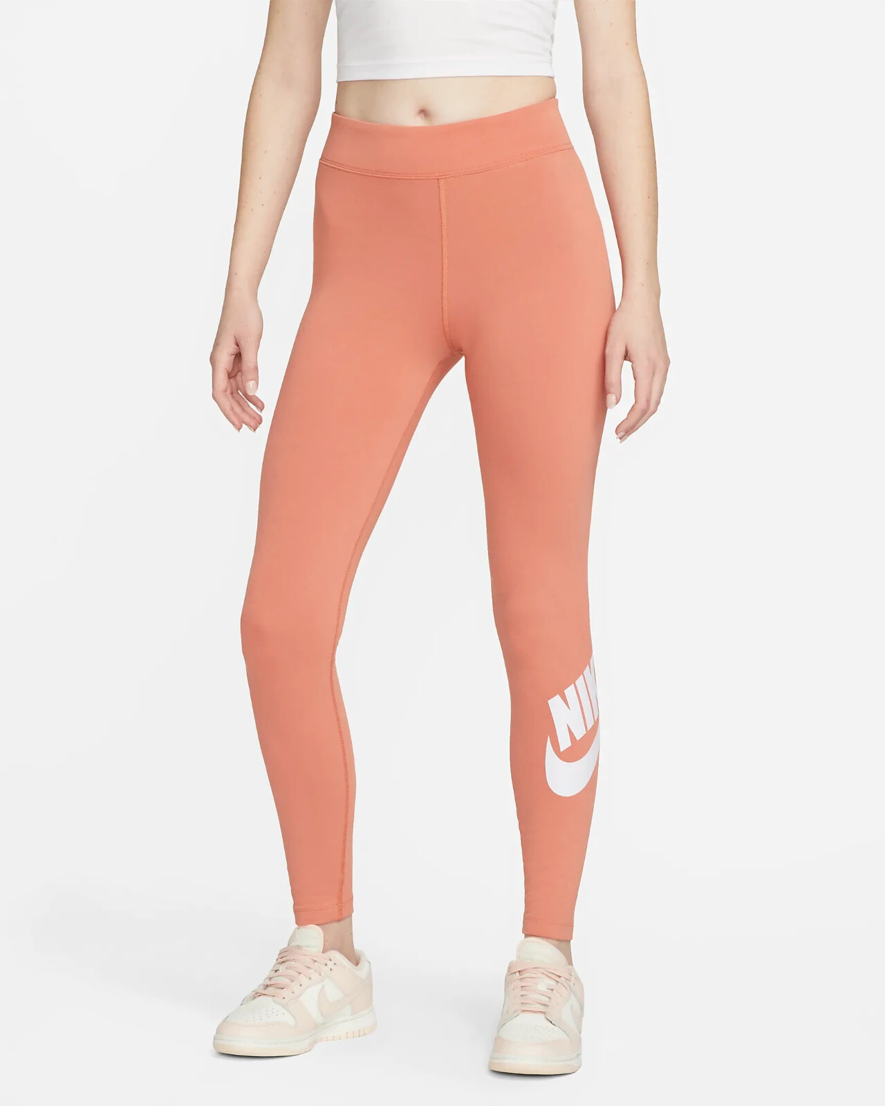 

Женские леггинсы Nike с высокой талией и логотипом Madder Root/белые CZ8528-827, Peach