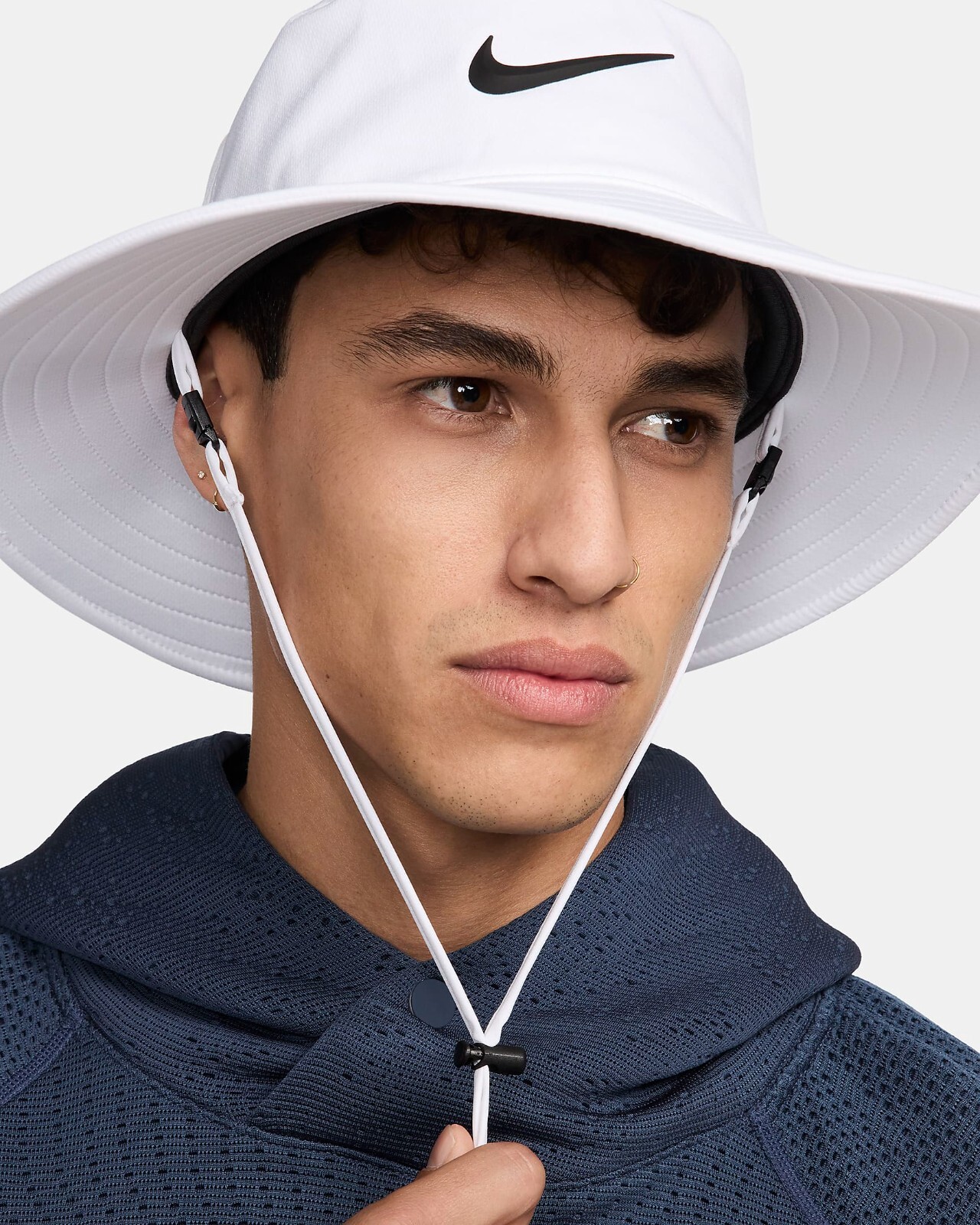 【Ｌ】NIKE UPF40 + ANTI - UV BUCKET HAT Nike UV UPF 40+ Bucket Hat Little kid's SZ 4-7 University