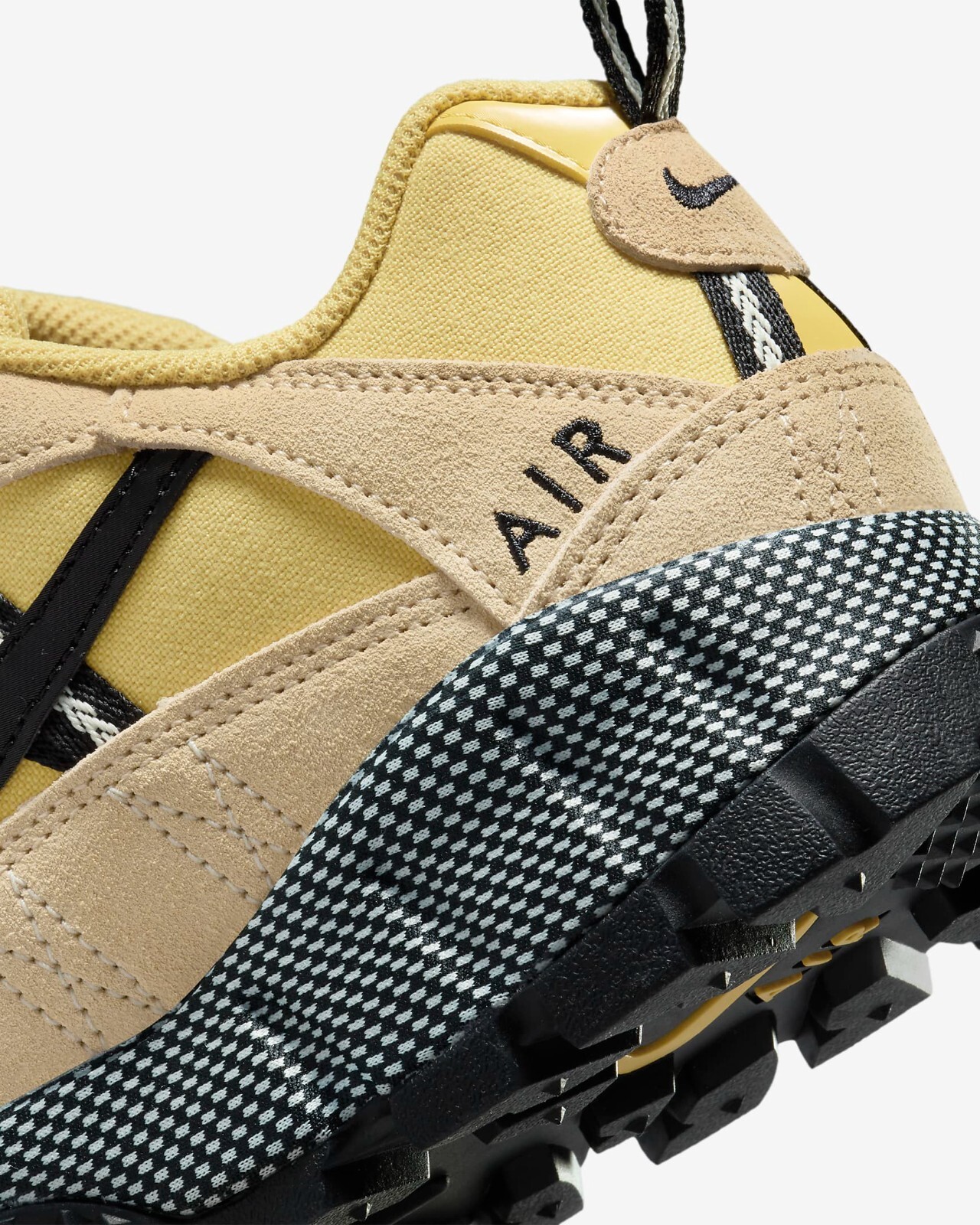 Pre-owned Nike Wmns Air Humara Sesame Saturn Gold Sea Glass Fb9982-200 Women's Size