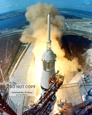 APOLLO 11 LIFT-OFF LAUNCH SATURN 5 V JULY 16, 1969 - 8X10 NASA PHOTO (EP-703)