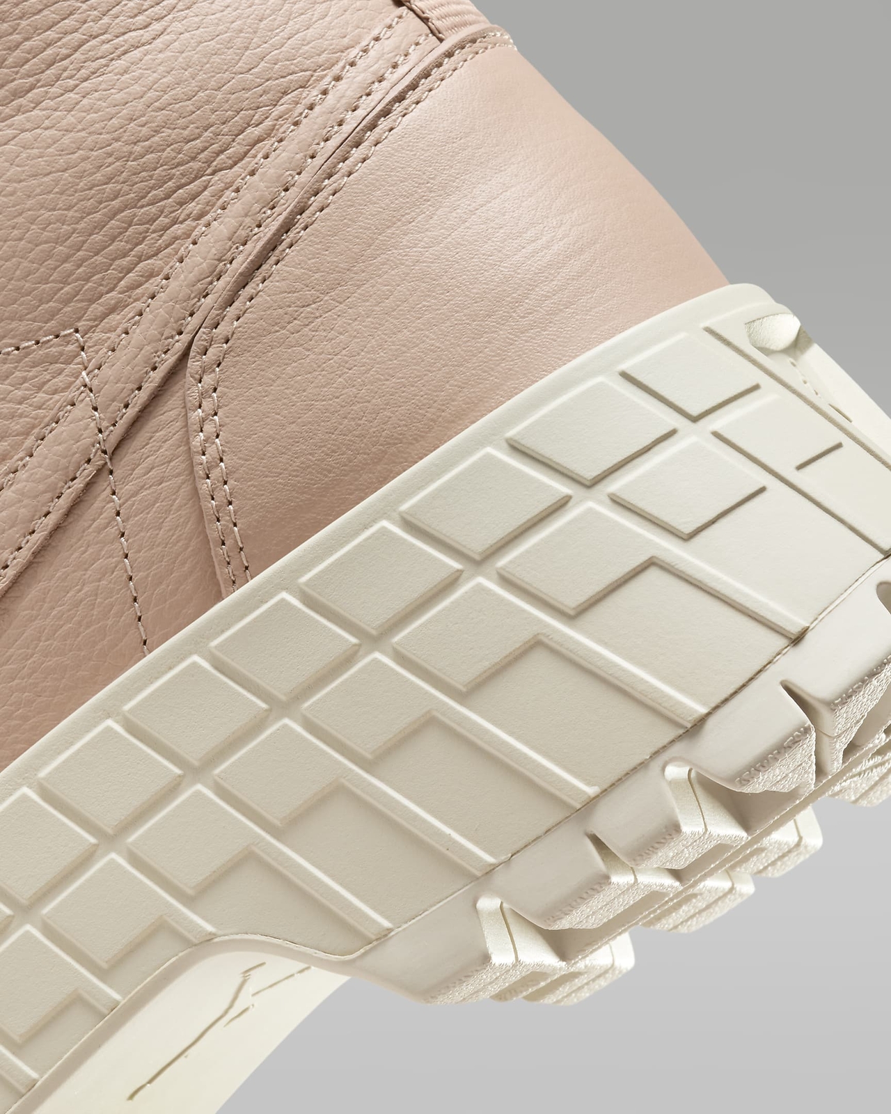 Pre-owned Nike Fj5737-200  Air Jordan 1 Brooklyn Legend Medium Brown (women's)