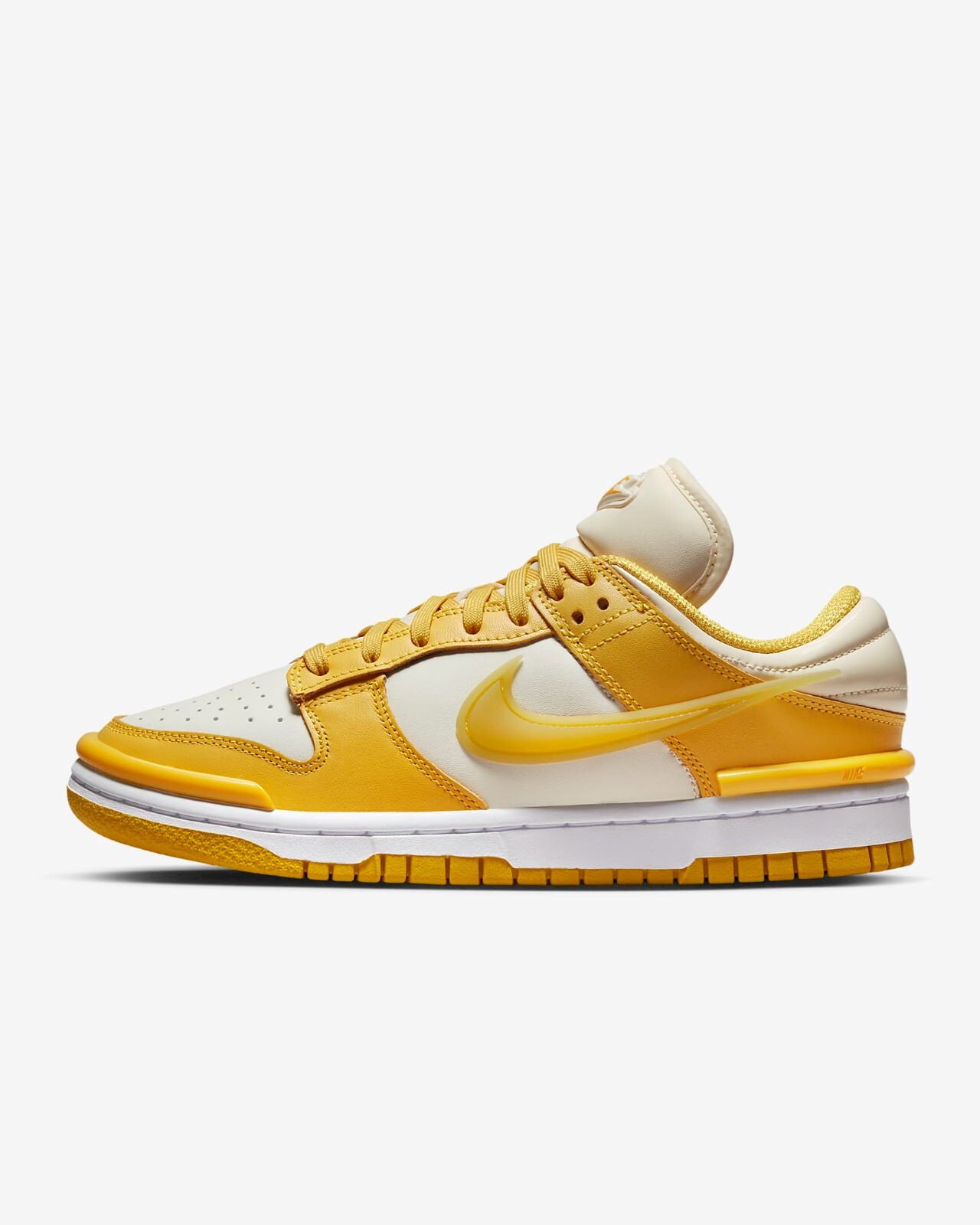 

Nike Dunk Low Twist — Vivid Sulphur / DZ2794-100 / Женская обувь Expedited, Vivid sulfur, Nike Dunk Low Twist
