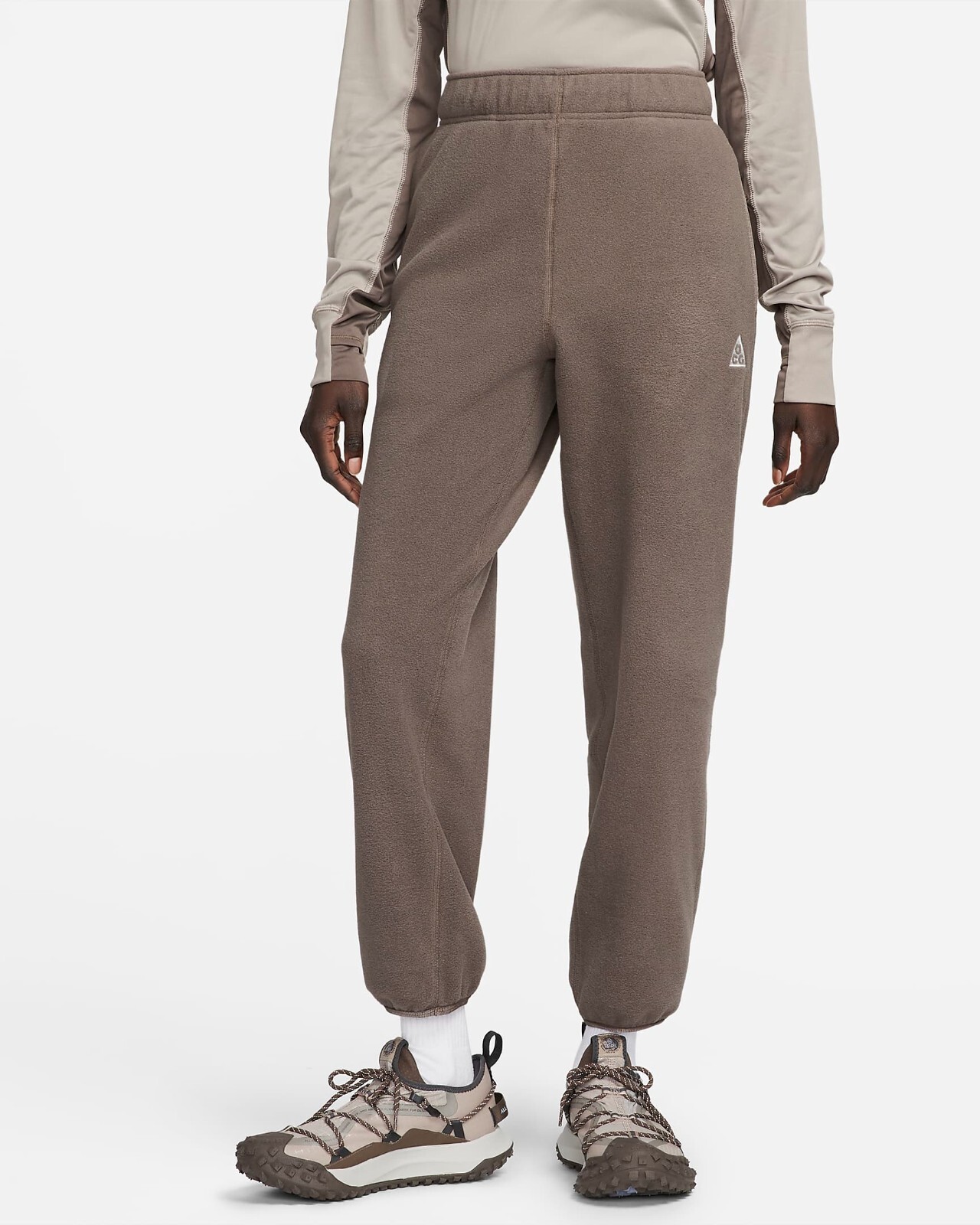 nike acg wolf tree pant