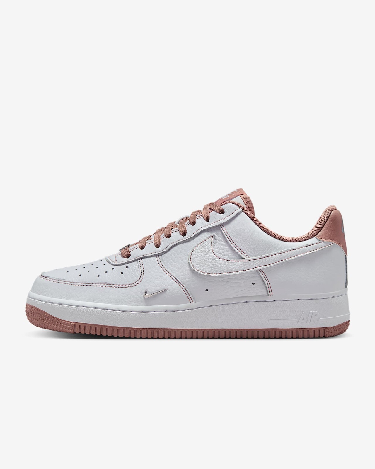 靴 Nike Women's Air Force 1 '07 \" Amazon.com | Nike Air Force 1 '07 SE Women's Shoes Size