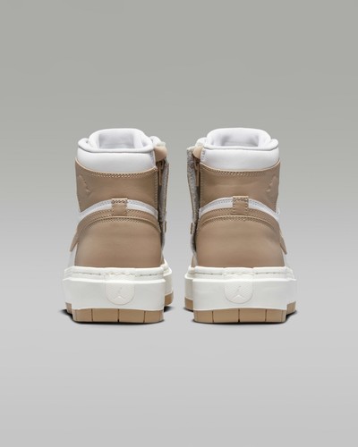 Pre-owned Jordan Air  1 Elavate High In White