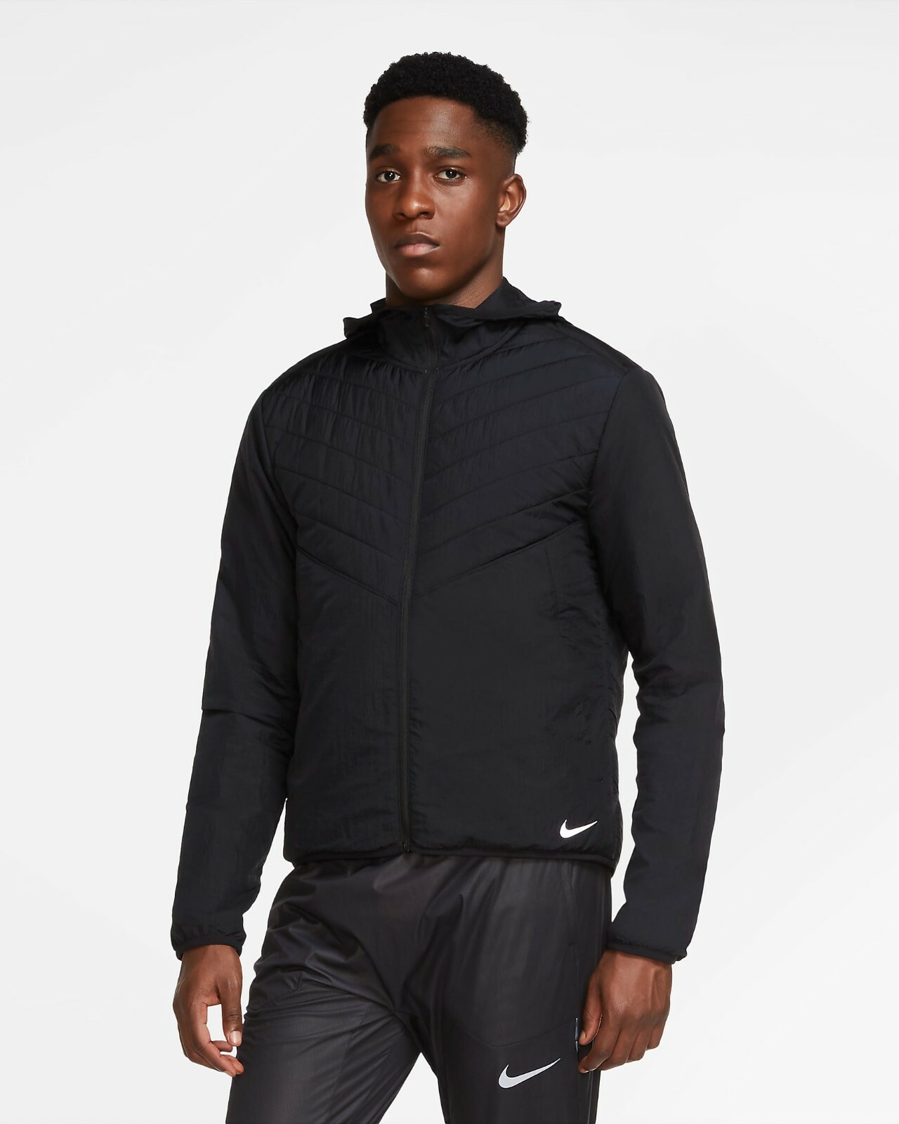 ナイキランニングエアロレイヤー　NIKERUNNINGAEROLAYER　ダウン Amazon.co.jp: NIKE(ナイキ) AerorayerエアロレイヤーTherma-FIT