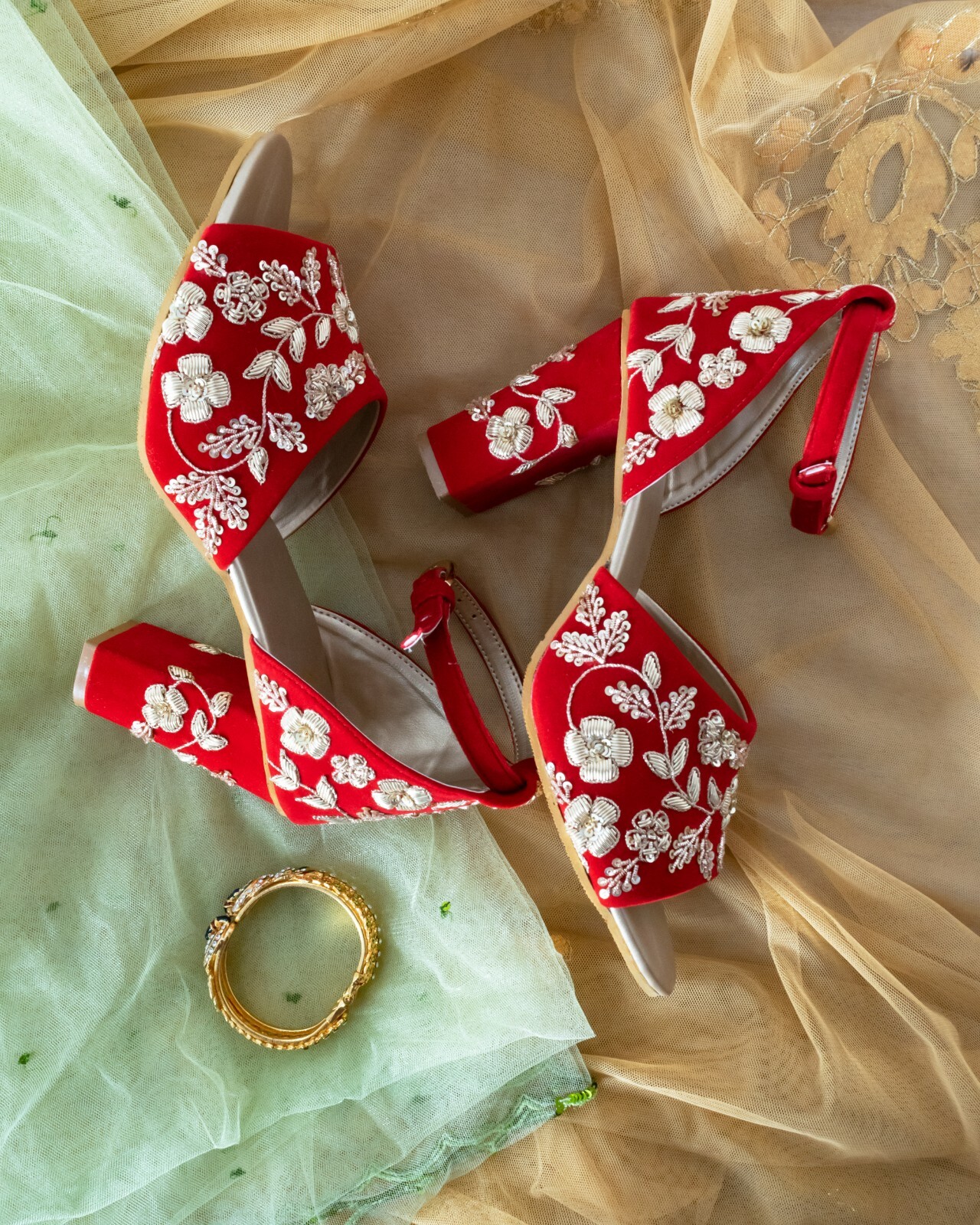 靴 JEWELRY HANKIE PUMPS BLACK RED JEWELRY HANKIE PUMPS - BLACK RED / BLACK (ジュエリー