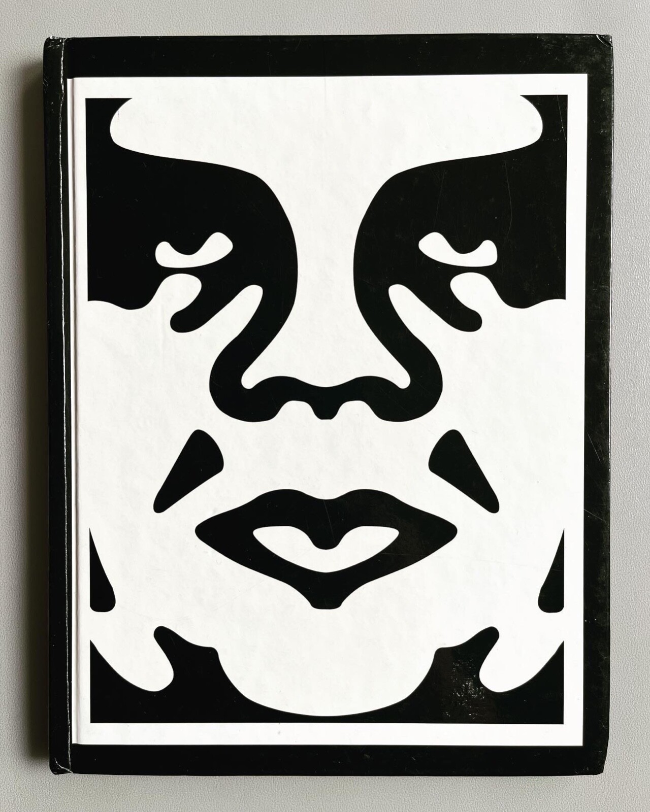 Obey Giant / Shepard Fairey / Invader Book / 2003 Obey Giant / Shepard Fairey / Invader Book / 2003