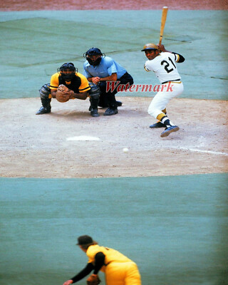 MLB Roberto Clemente Pittsburgh Pirates vs San Diego Padres Color  8 X 10 Photo