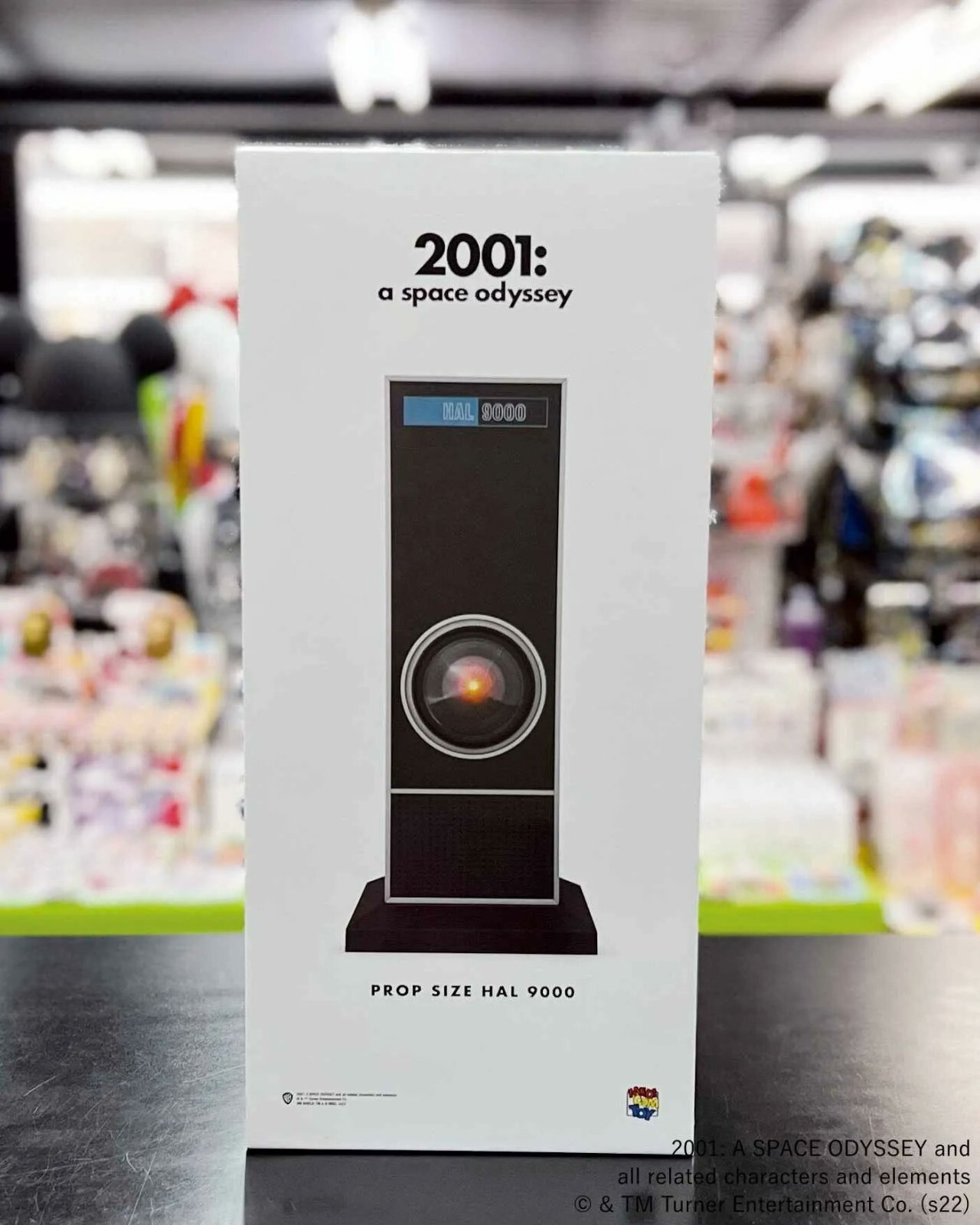 2001: A Space Odyssey HAL 9000 プラモデル 2001: A Space Odyssey Hal 9000 Model Kit with Lights SEALED