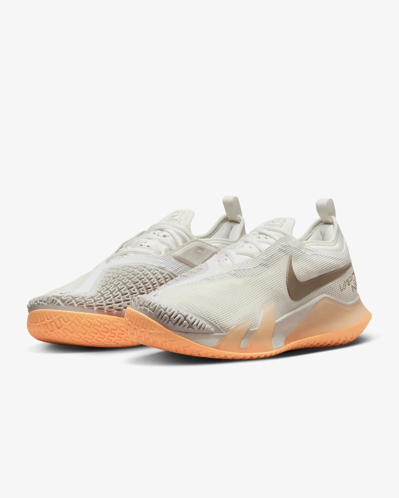 nikecourt women's react vapor nxt hard court tennis shoes