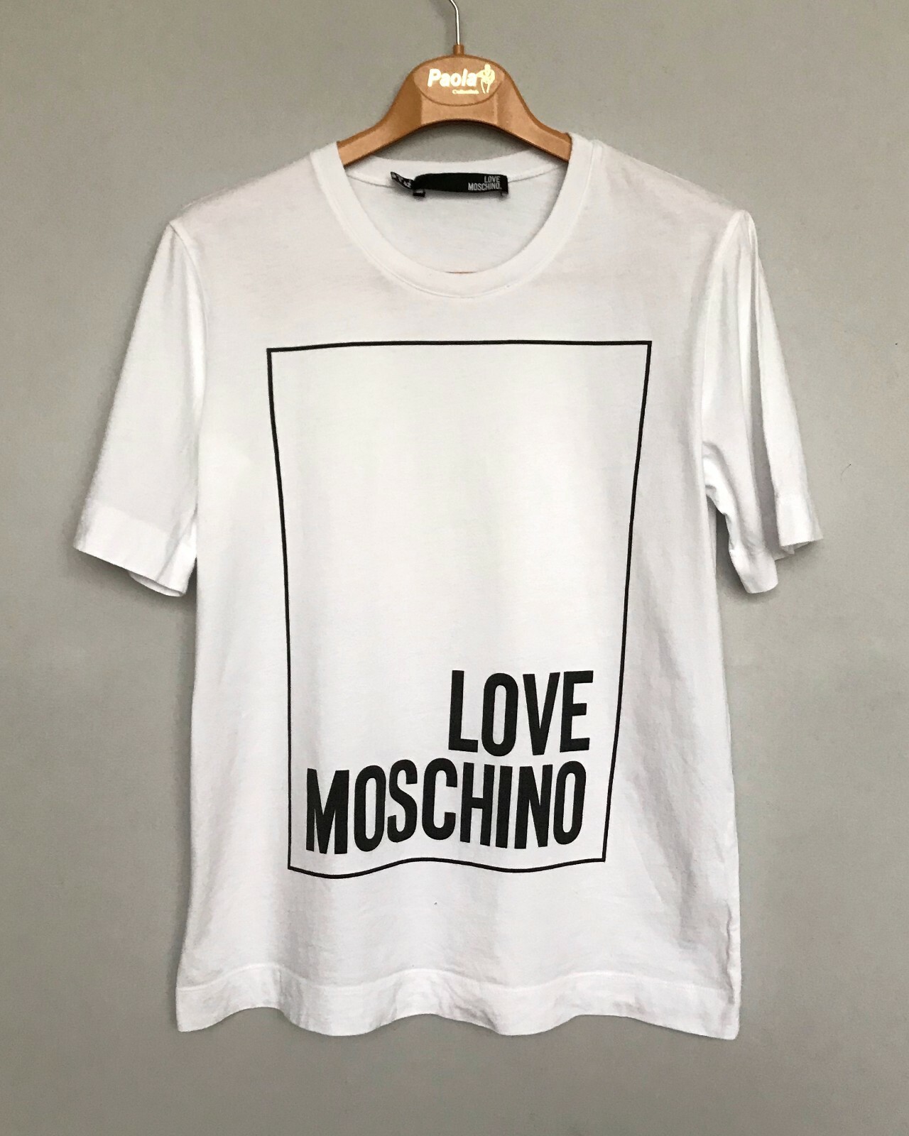 LOVE MOSCHINO WOMEN'S TOP T-SHIRT BIG LOGO RRP$150 – SIZE 42 LOVE MOSCHINO WOMEN'S TOP T-SHIRT BIG LOGO RRP$150 – SIZE 42