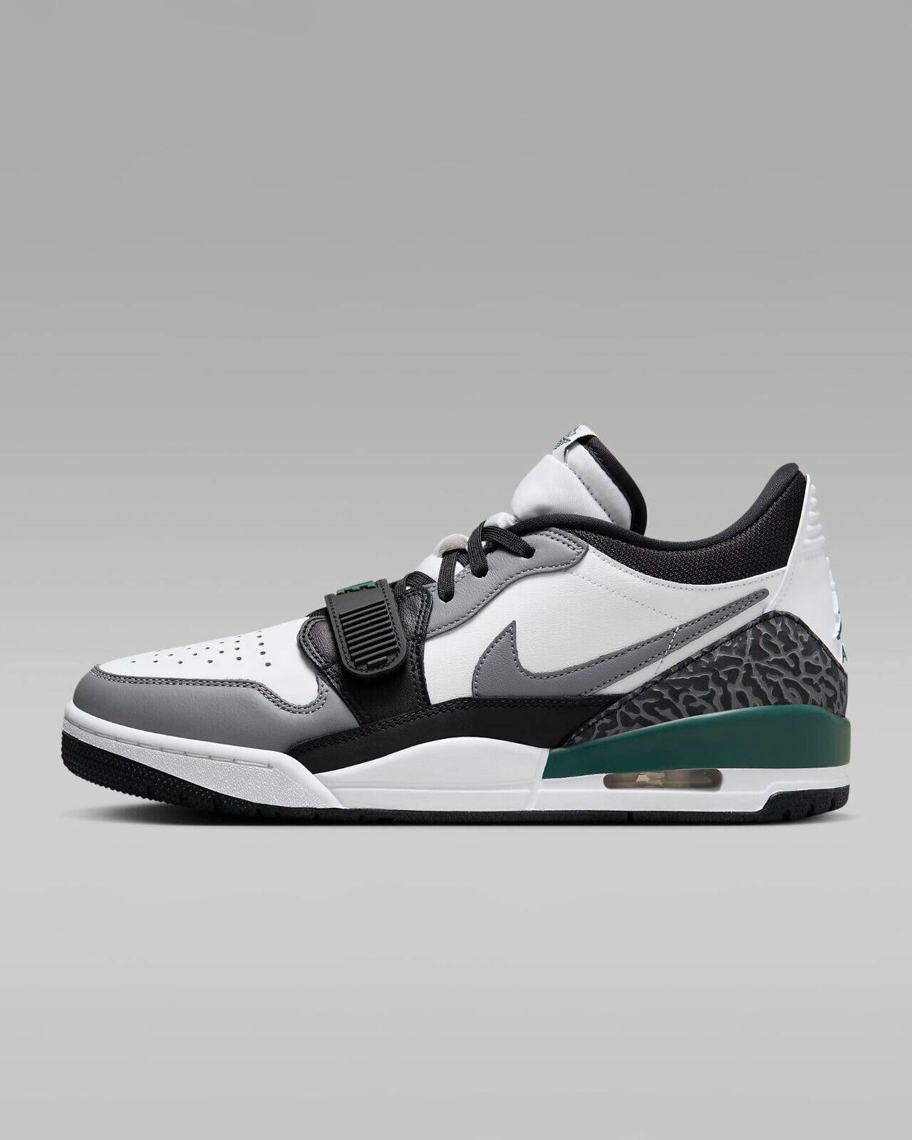 New Nike Air Jordan Legacy 312 Low Shoes - White/ Oxidized Green (CD7069-131) New Nike Air Jordan Legacy 312 Low Shoes - White/ Oxidized Green (CD7069-131)