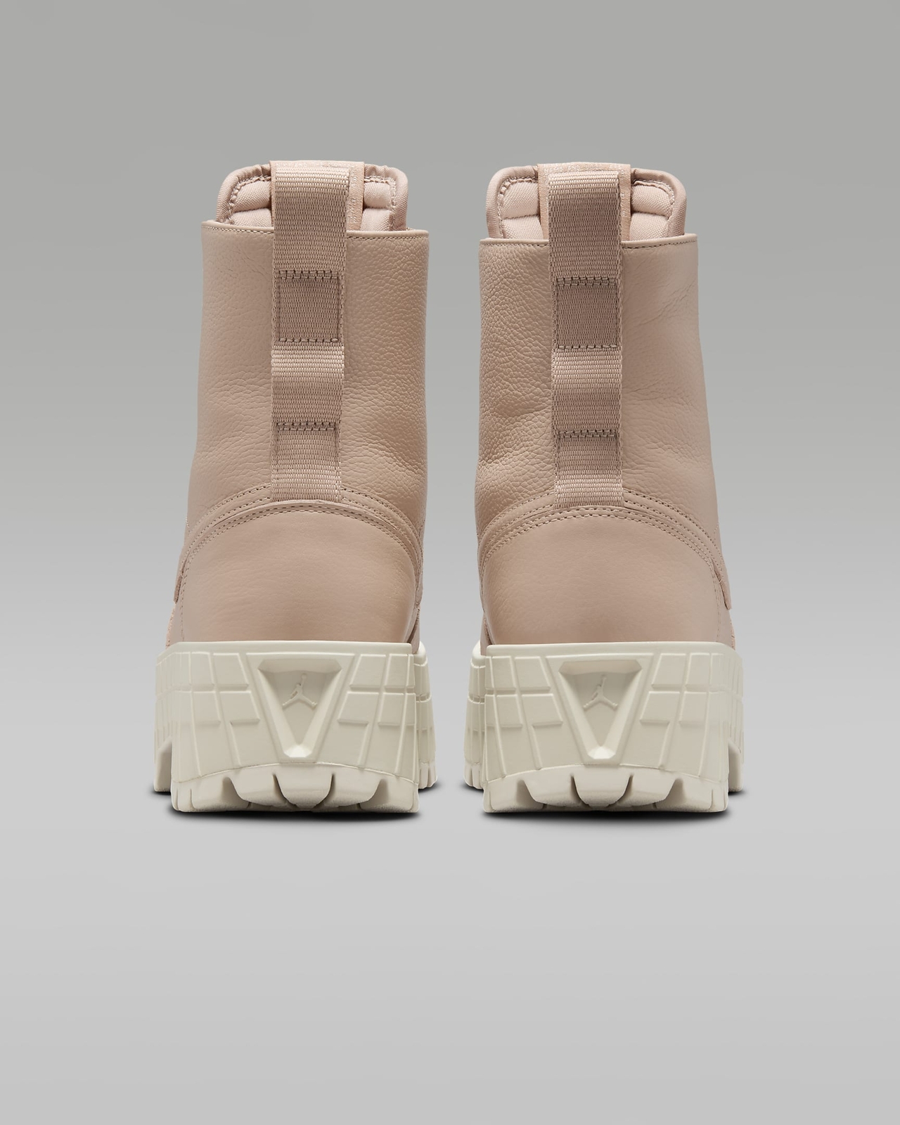 Pre-owned Nike Fj5737-200  Air Jordan 1 Brooklyn Legend Medium Brown (women's)