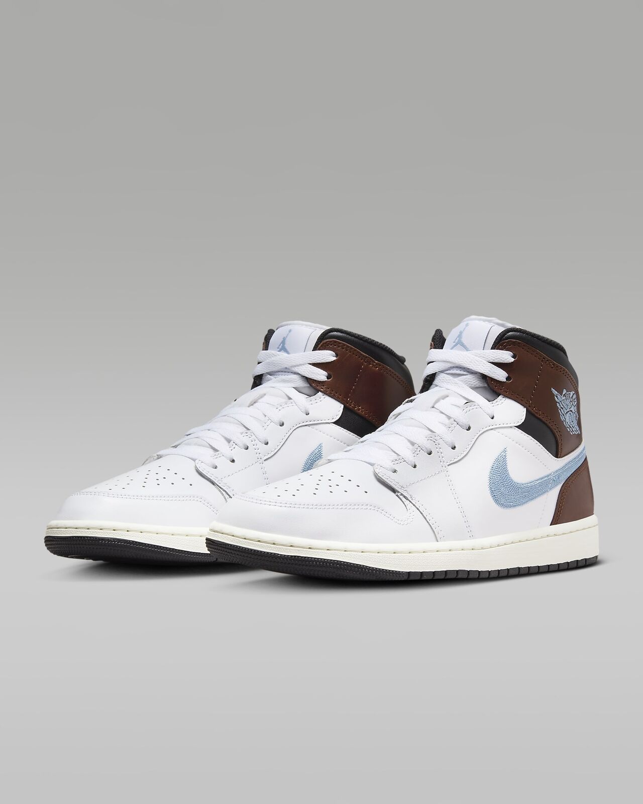 FQ7831-142 Nike Air Jordan 1 Mid SE White Black Sail Blue FQ7831-142 Nike Air Jordan 1 Mid SE White Black Sail Blue