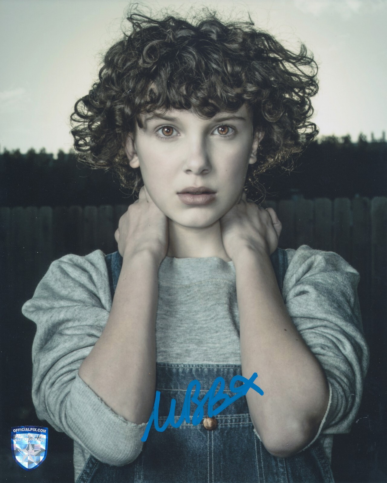 2021 MILLIE BOBBY BROWN直筆サイン ストレンジャーシングス MILLIE BOBBY BROWN Signed STRANGER THINGS 8x10 Autograph OPX