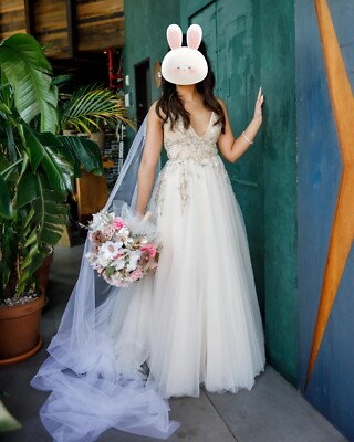 Muse By Berta Ellen Boho Deep V-Neck A-Line Ivory Designer Wedding Dress USED