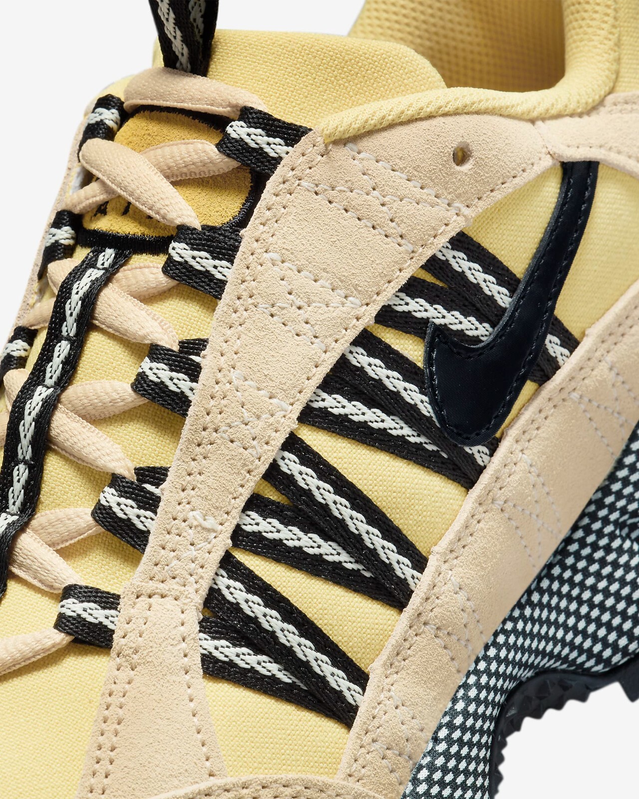 Pre-owned Nike Wmns Air Humara Sesame Saturn Gold Sea Glass Fb9982-200 Women's Size