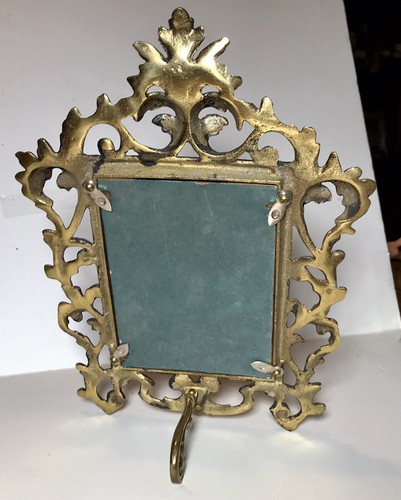 Vintage Ornate Cast Metal Picture Frame Gold Tone Easel Back 3.5X5.