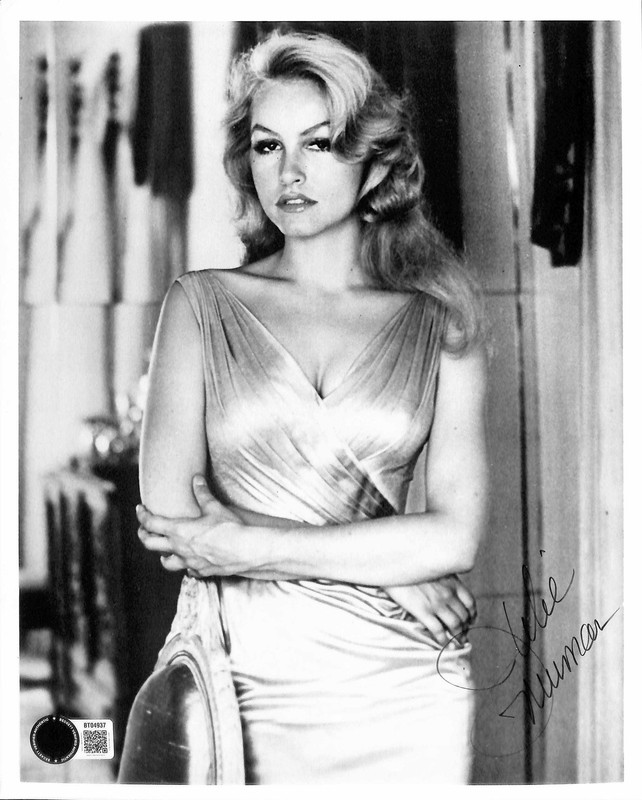 Julie Newmar Signed 8x10 Photo Catwoman Batman 1960s Star BECKETT