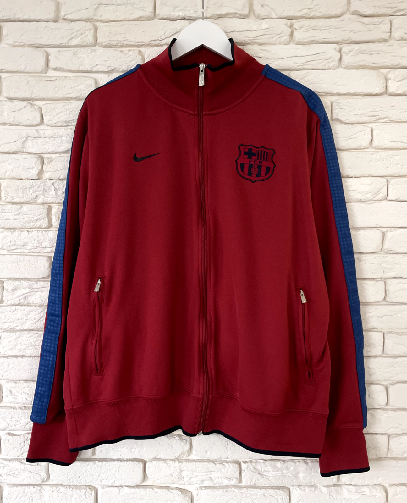 FC Barcelona Nike 2010/2011 Football Soccer Team Jacket