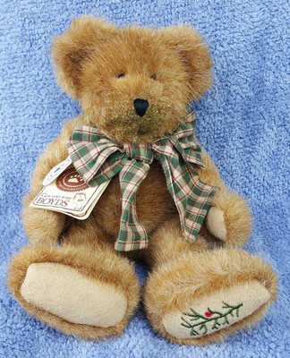 4 BOYDS BEARS DOLLS & MUSIC BOX ALL W/TAGS, COURTNEY, YVETTE, JEFFREY T & MORE