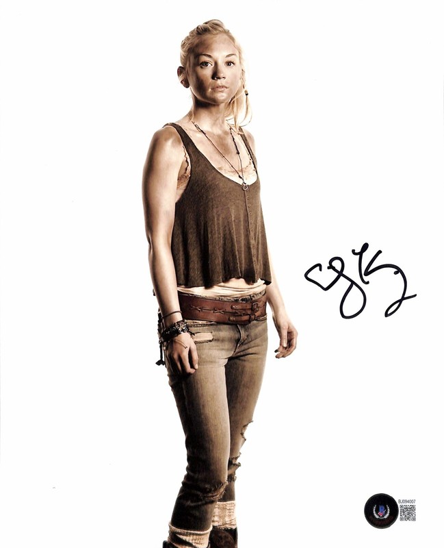 Emily Kinney TWD Beth Greene Signed 8x10 Photograph BECKETT (Grad