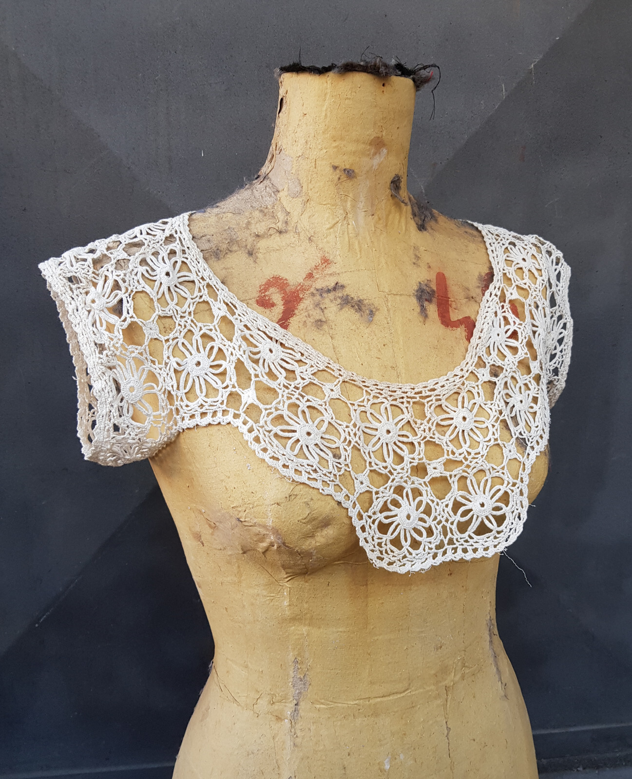 Pizzo Macram&egrave; Puntina Smerlata H. Cm 3  1,2 Inch  Viscosa Poliestere Bianco Ricamo Merletto Bordo Bordur