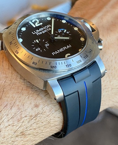 Perfect Fit BLACK Panerai 44mm Luminor 24mm Vulcanized Watch